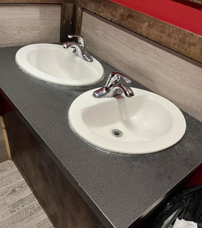 Un baño de un bar...