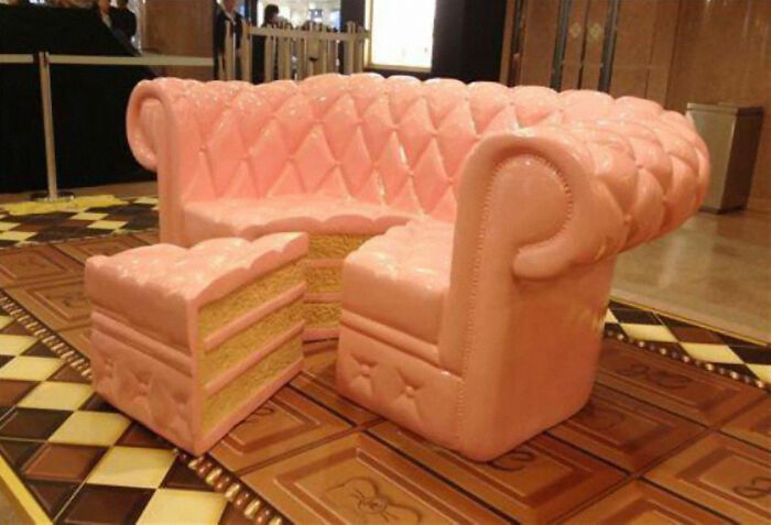 “Sorry For Design”: 50 Utterly Dreadful Designs Posted On This Instagram Account