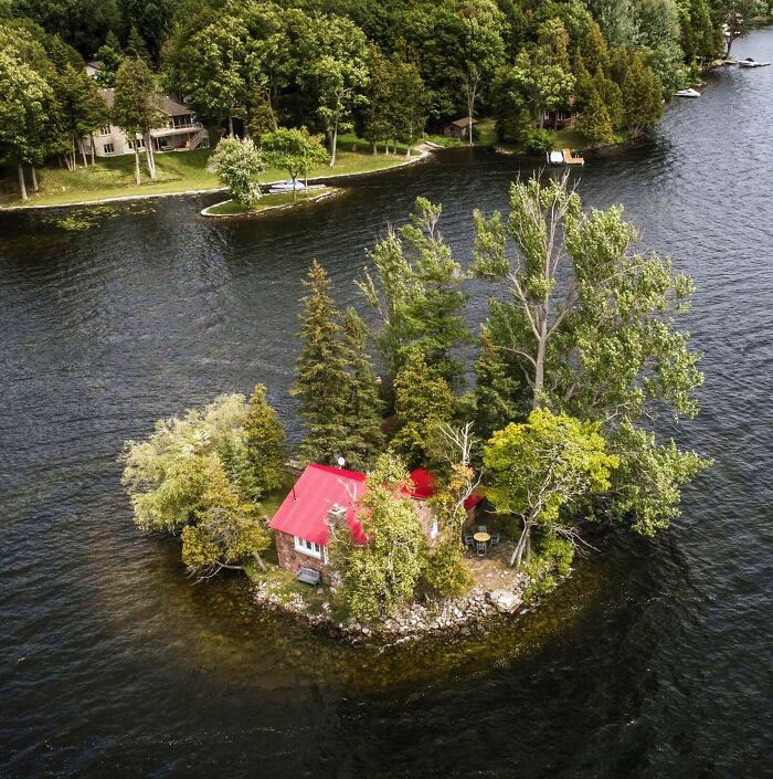 Casa en una pequeña isla de Ontario, Canadá