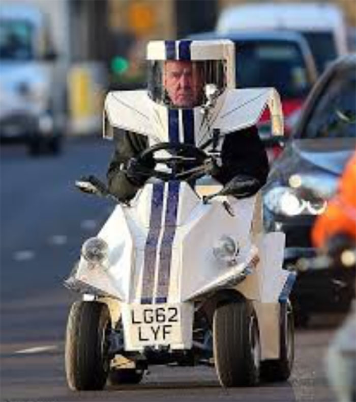 50 Times People Ruined Their Cars With Dumb Mods, As Shared On This Online Page