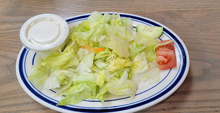 Pagué $10 dólares por esta ensalada en un restaurante