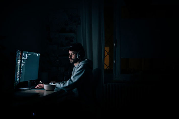 20 Señales de alarma que revelan un “mal ambiente laboral” a tener en cuenta durante las entrevistas