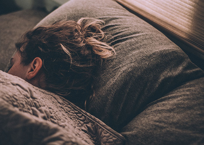20 Personas cuentan lo más divertido que ha dicho su pareja en sueños