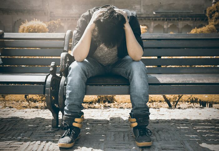 25 Adultos enumeran varias cosas que los adolescentes de hoy en día no están preparados para escuchar