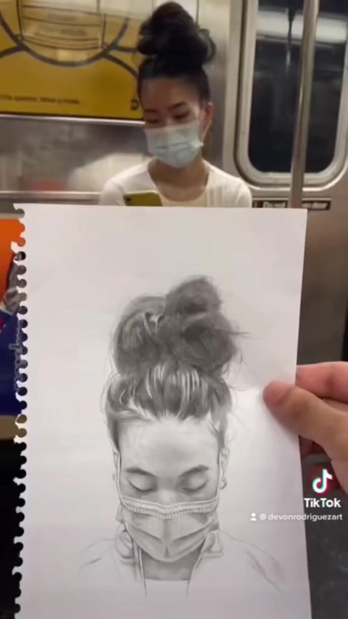New York Artist Is Well-known For Drawing Unaware Subway Passengers and Then Posting Their Reaction Online (25 New Pics)