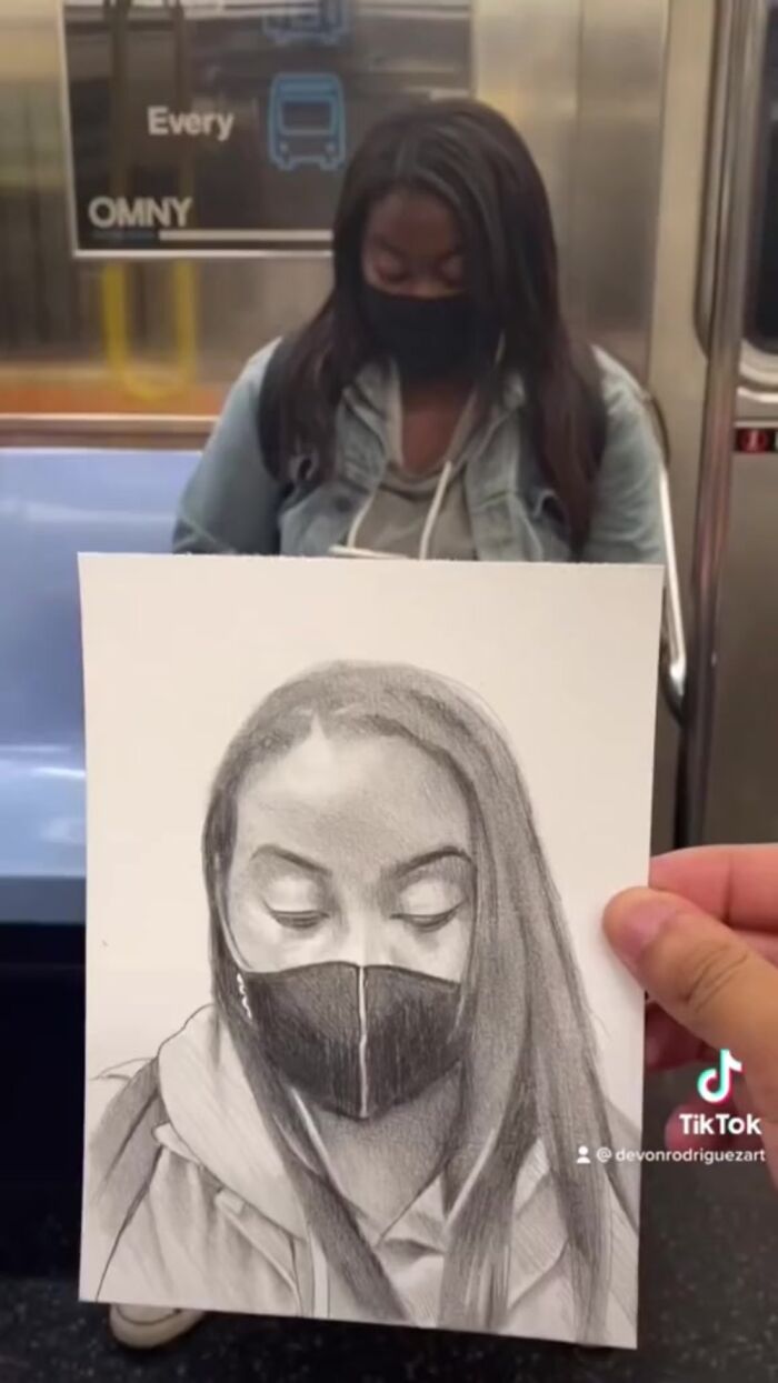 New York Artist Is Well-known For Drawing Unaware Subway Passengers and Then Posting Their Reaction Online (25 New Pics)