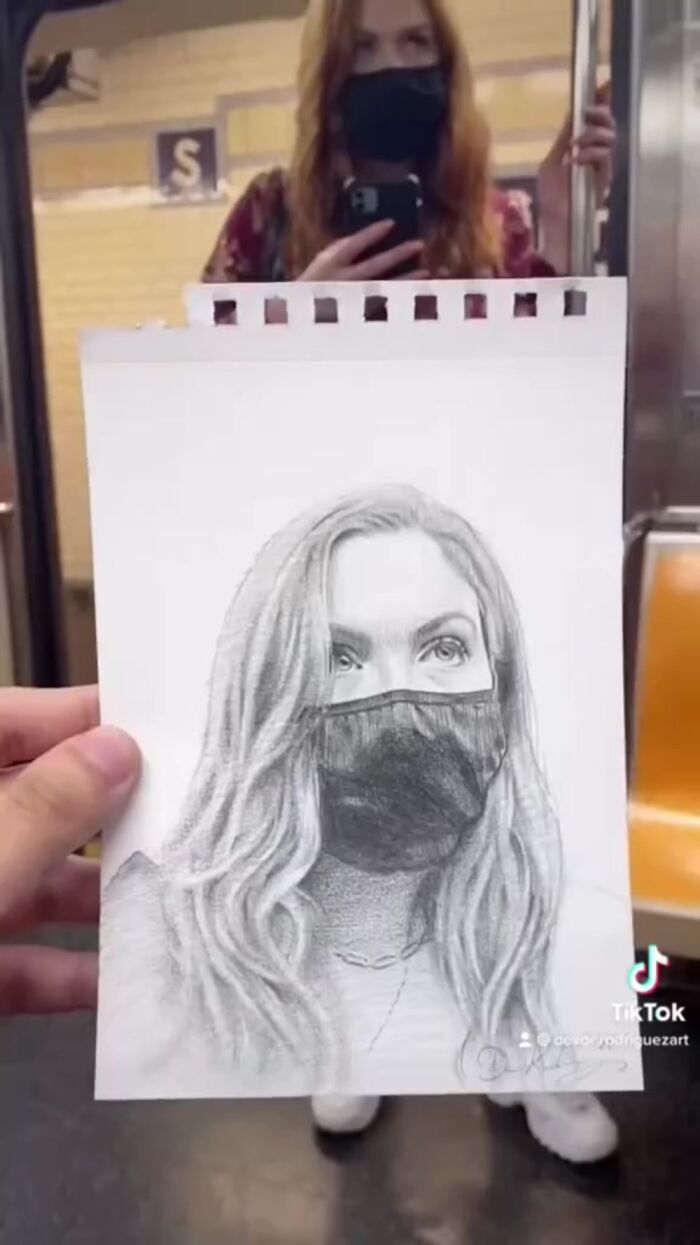 New York Artist Is Well-known For Drawing Unaware Subway Passengers and Then Posting Their Reaction Online (25 New Pics)