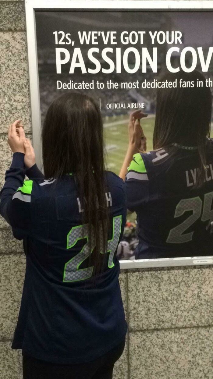 Una foto mía en la estación de tren ligero de Seattle