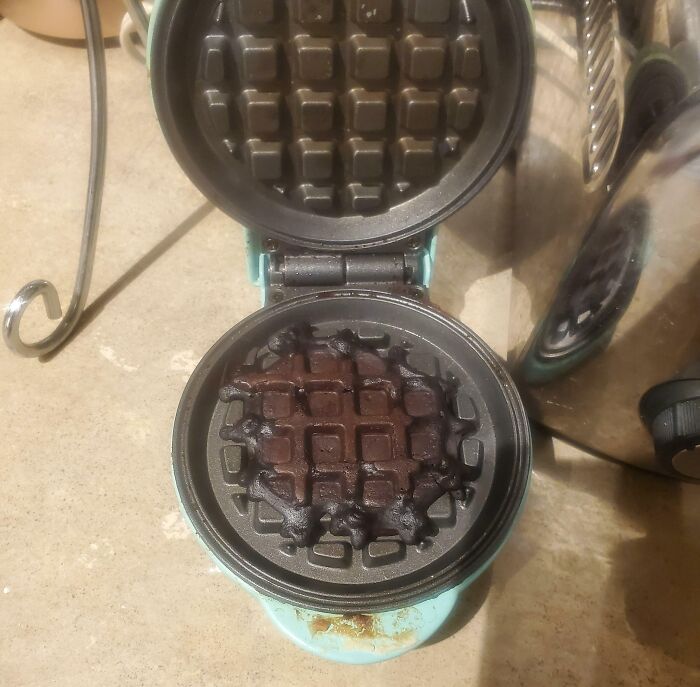 Acabo de recordar que, hace 6 días, quise waffles