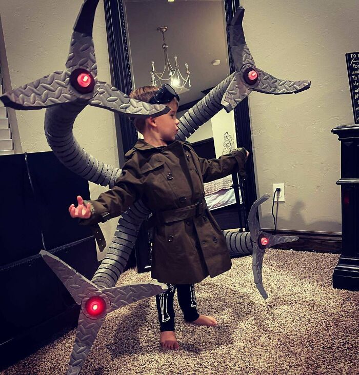 El disfraz de Doc Ock de mi hijo para Halloween