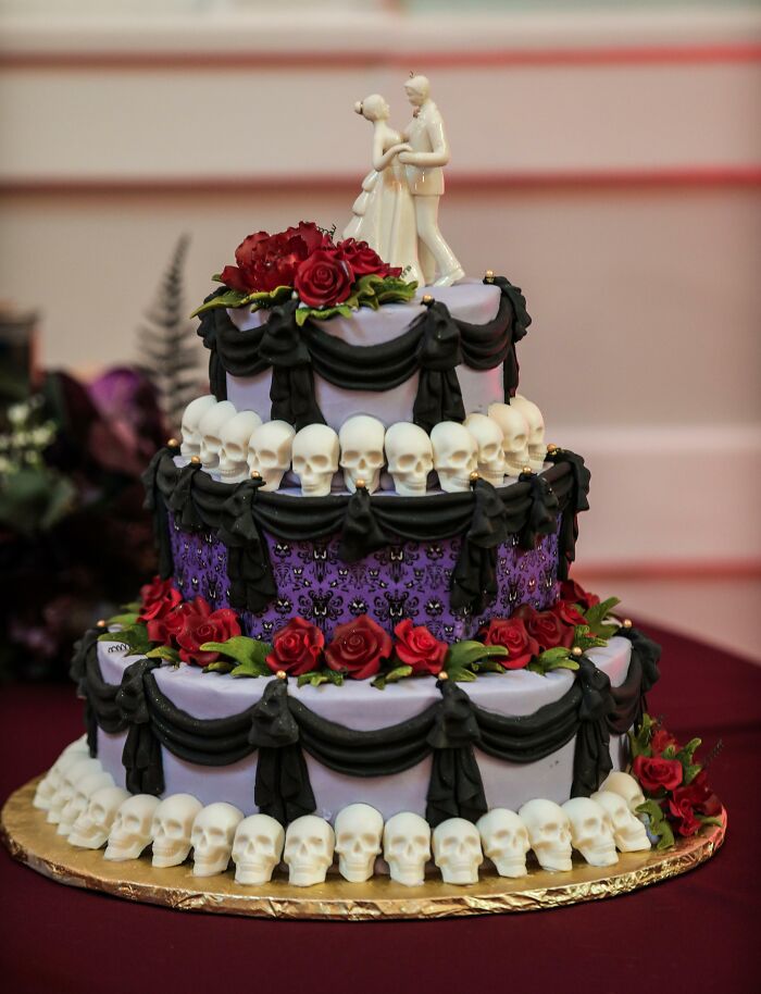 Nuestra tarta de boda en Halloween de 2021