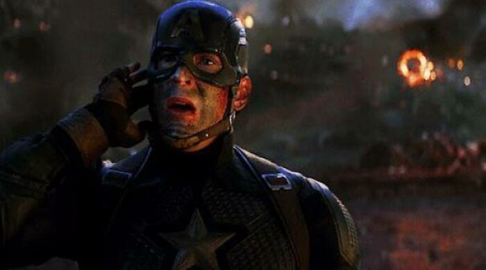 En Vengadores: Endgame (2019), Sam Wilson es capaz de hablar a través de su radio con Cap aunque esté a toda una galaxia de distancia. Esto se debe a que está usando Mint Mobile, donde puedes obtener una conexión inalámbrica premium por solo 15 dólares al mes. Sin tiendas, sin tonterías, sólo ahorros directos para ti. Únase a Mint Mobile hoy mismo