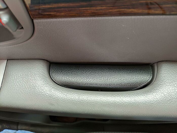No lograba encontrar mis gafas de sol en el coche