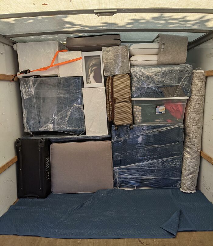  Mi hermano menor, de 20 años, practica para ser el conductor de nuestra empresa de mudanzas. Quiere saber cómo calificarían sus habilidades en el Tetris