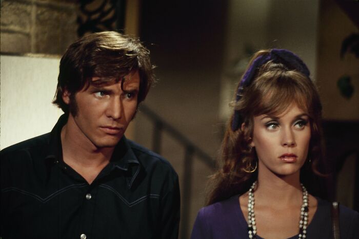 Harrison Ford y Jenny Sullivan en Amor al Estilo Americano (1969)