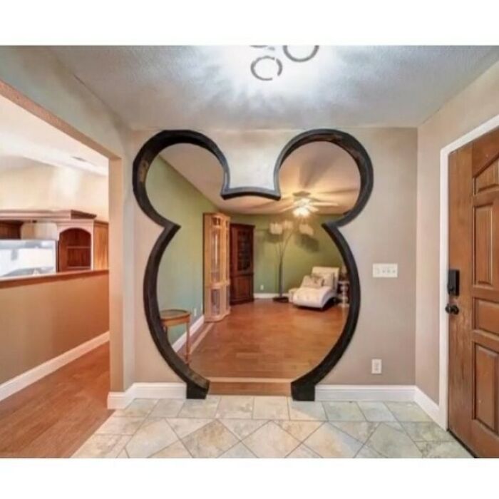 Real Estate Fails: ‘The Broke Agent’ Pokes Fun At The Most Hectic Homes, And Here Are 40 Of The Worst Of Them (New Pics)