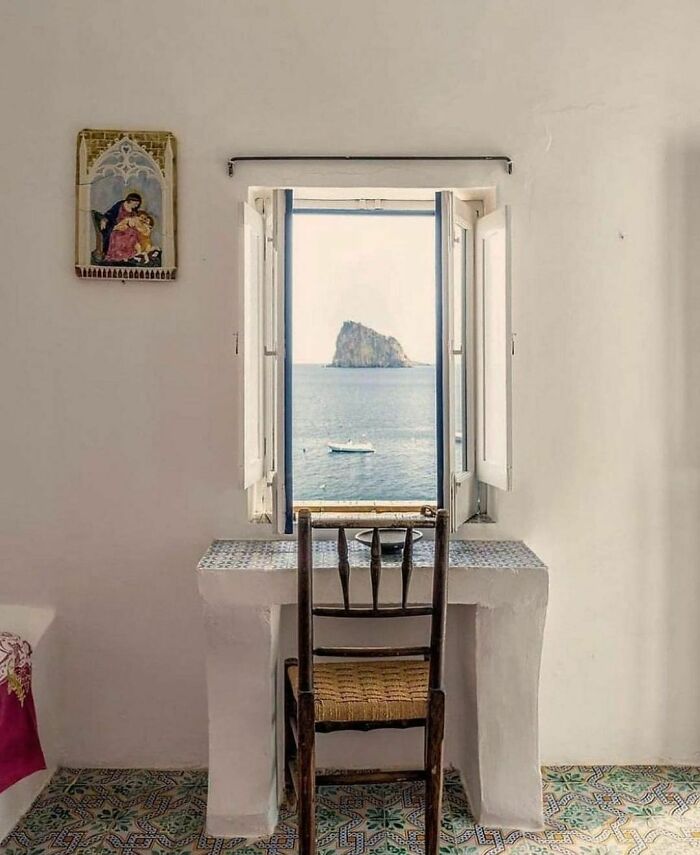 ‘Somewhere I Would Like To Live’: 50 Awesome Places And Homes Around The World That Actually Exist (New Pics)
