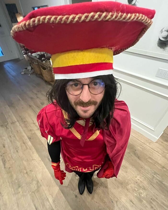 Julien Solomita como Lord Farquaad