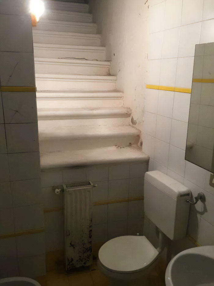 Real Estate Fails: ‘The Broke Agent’ Pokes Fun At The Most Hectic Homes, And Here Are 40 Of The Worst Of Them (New Pics)