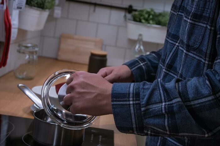 Mejora tus habilidades en la cocina con estos 25 secretos de chefs profesionales