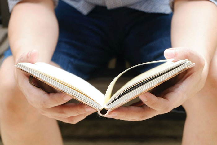 25 Acciones que suelen considerarse "maduras", pero en realidad reflejan la inmadurez de las personas