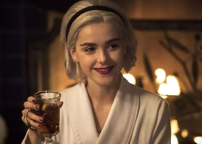 25 Protagonistas odiosos de series de TV que la gente no soporta