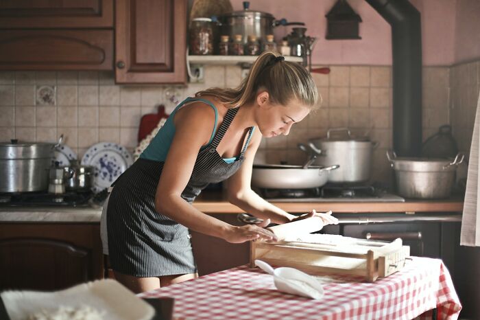20 Tristes y dolorosas historias de personas que revelan lo que les hizo dejar de cocinar para alguien para siempre