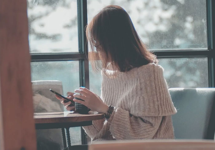 20 Hombres tan exasperantes que las mujeres tuvieron que bloquearlos enseguida