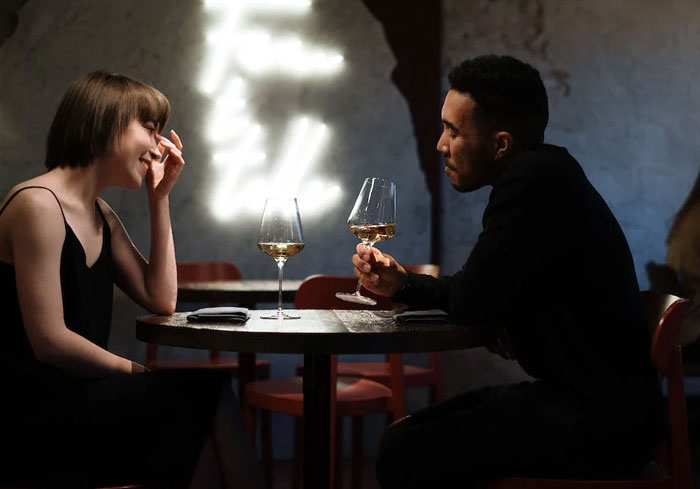 20 Hombres tan exasperantes que las mujeres tuvieron que bloquearlos enseguida