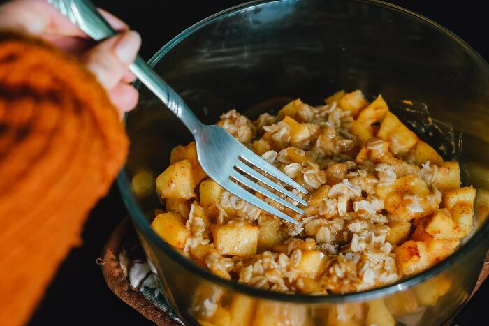 20 Tristes y dolorosas historias de personas que revelan lo que les hizo dejar de cocinar para alguien para siempre
