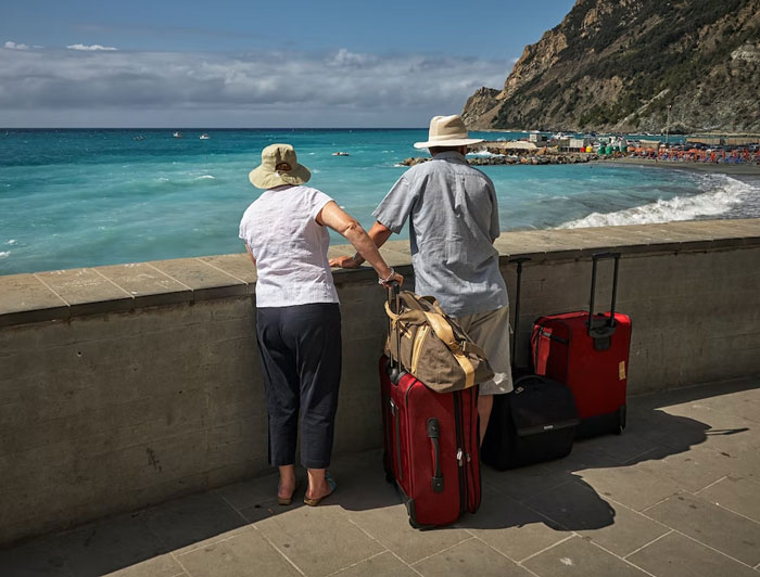 22 Cosas ignorantes e irrespetuosas que los turistas estadounidenses hacen en otros países