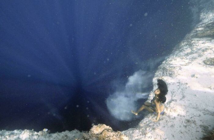 El Agujero Azul de Dean en Long Island, Bahamas (Vía Willtrubridge)