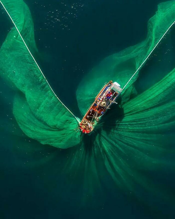 La vastedad de las redes de los pescadores