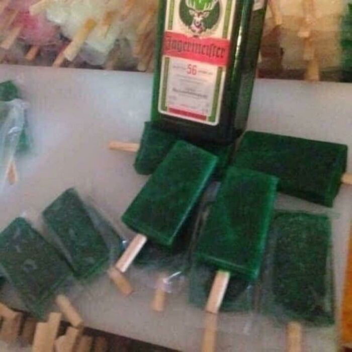 Paletas de Jagermeister para empezar la noche