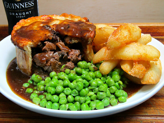 Pastel de carne y cerveza
