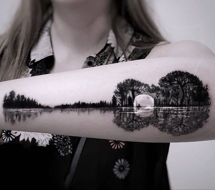 Tatuaje hecho por Laura Koski de Pori, Finlandia