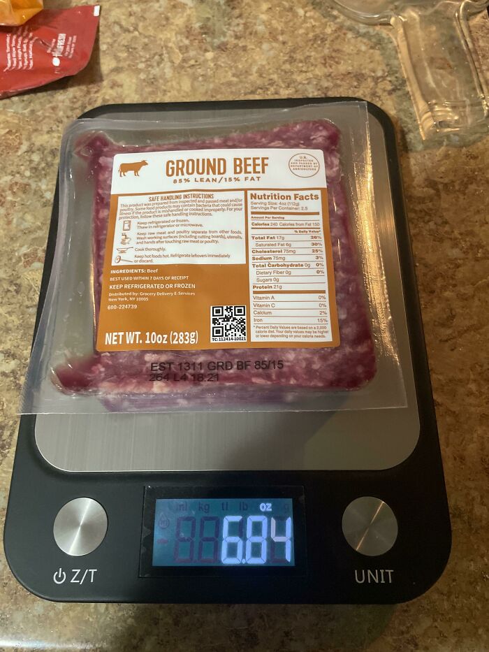 El paquete de carne de 10 onzas pesa en realidad 6,84 onzas
