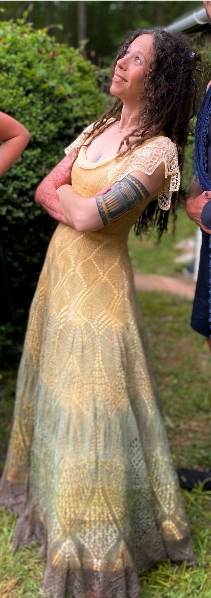 He tejido mi vestido de novia. Me llevó un año y medio 