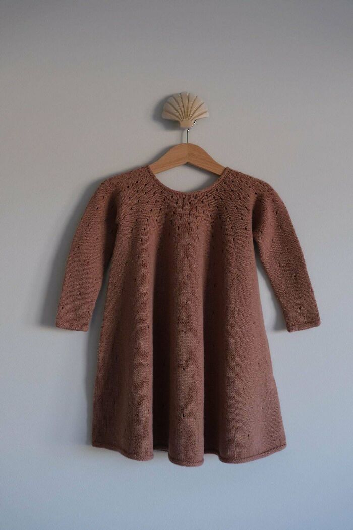 He tejido este vestido para mi hija. Ella estaba muy orgullosa, y decía: “Mi papá hizo esto para mí” 