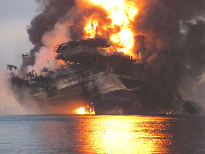 Colapso de la plataforma Deepwater Horizon, 2010