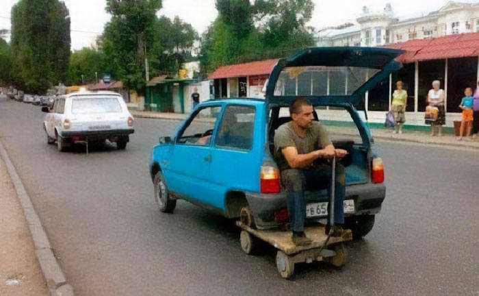 50 Hilarious Posts On Not-So-Great Drivers, As Shared By This Facebook Group (New Pics)