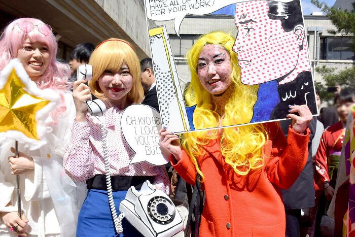 Kyoto University Permits Students To Put On Anything They Want For Graduation, And Here Are 35 Of The Most Brilliant Costume Ideas