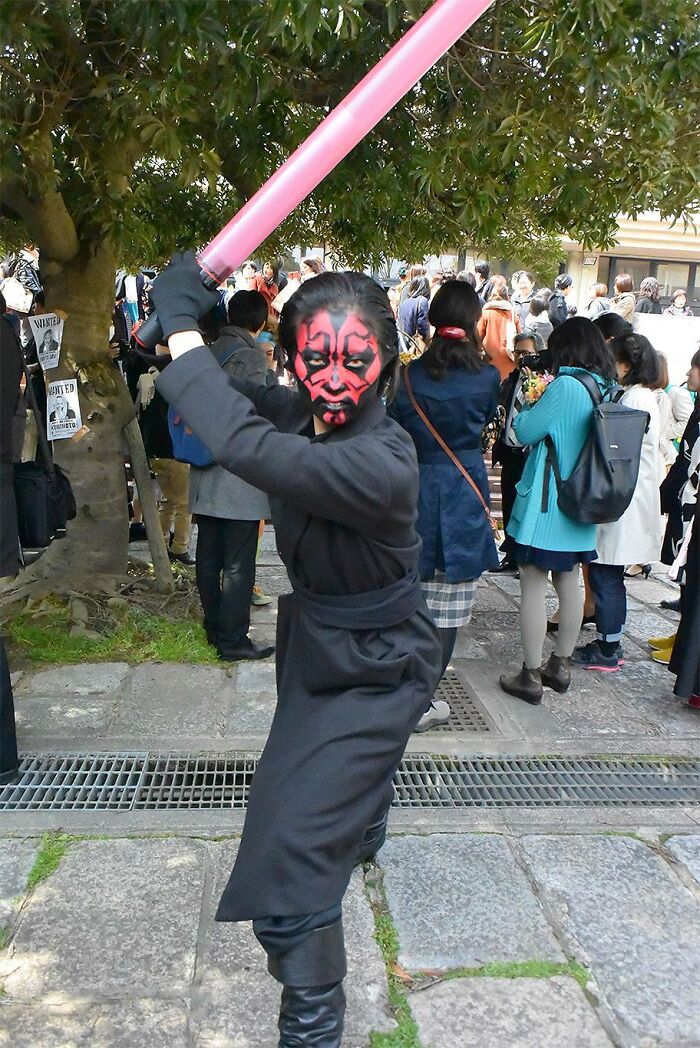 Kyoto University Permits Students To Put On Anything They Want For Graduation, And Here Are 35 Of The Most Brilliant Costume Ideas