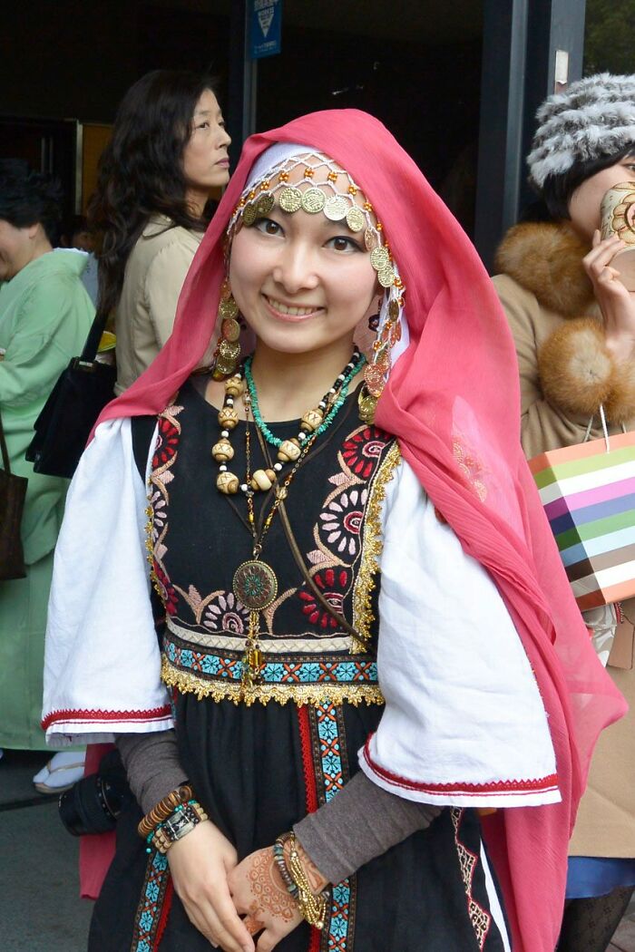 Kyoto University Permits Students To Put On Anything They Want For Graduation, And Here Are 35 Of The Most Brilliant Costume Ideas