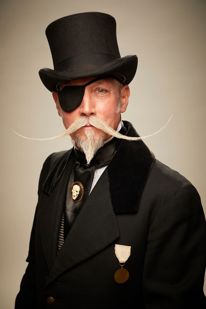 30 Pics From 2022 Beard & Mustache Championship That Showcases Next-Level Facial Hair
