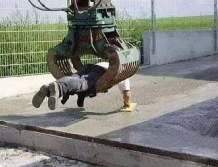 50 Times People Didn’t Give A Heck About OSHA Safety Regulations And Did What They Had To Do, As Shared On This Facebook Group