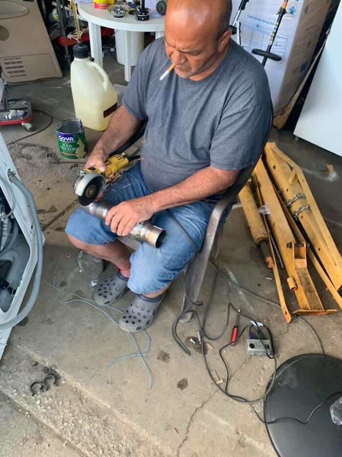 50 Times People Didn’t Give A Heck About OSHA Safety Regulations And Did What They Had To Do, As Shared On This Facebook Group