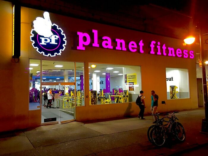 "¿Qué marca, artículo, tienda o restaurante no piensas volver a usar nunca más?": 30 respuestas de clientes