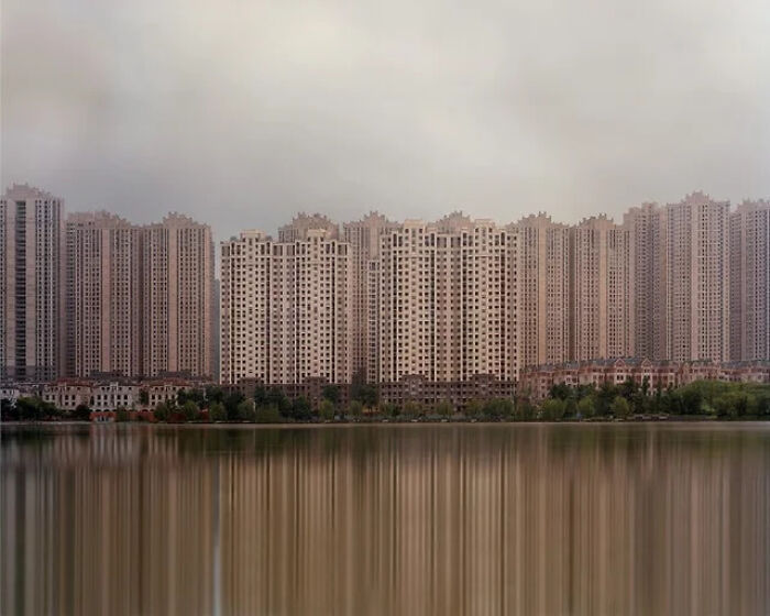 Ciudad fantasma china. Enormes zonas de rascacielos en las que no vive nadie