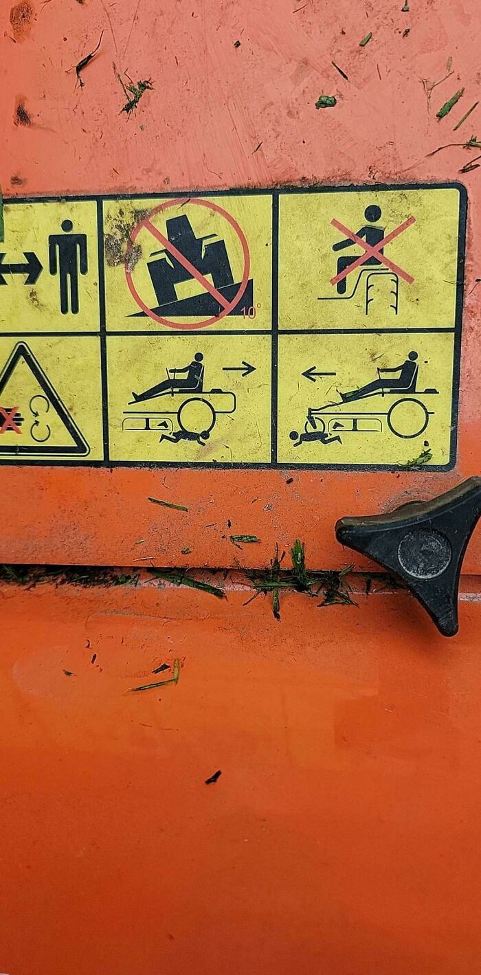 Por lo visto, mi cortadora de césped Husqvarna cree que si atropellas a un niño debes asegurarte de pasarle por encima dos veces 